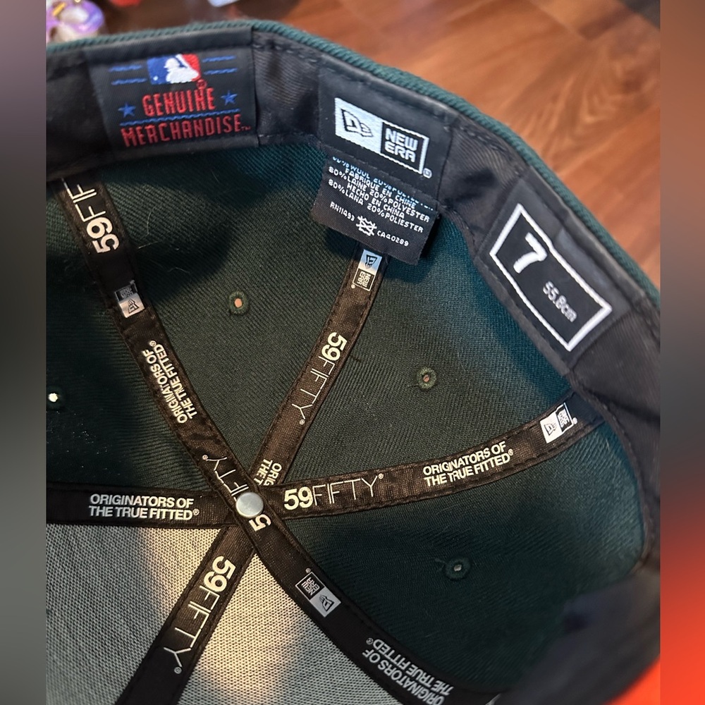 Miami Hurricanes and Marlins New Era 59FIFTY Fitted Hats - Picture 5 of 6